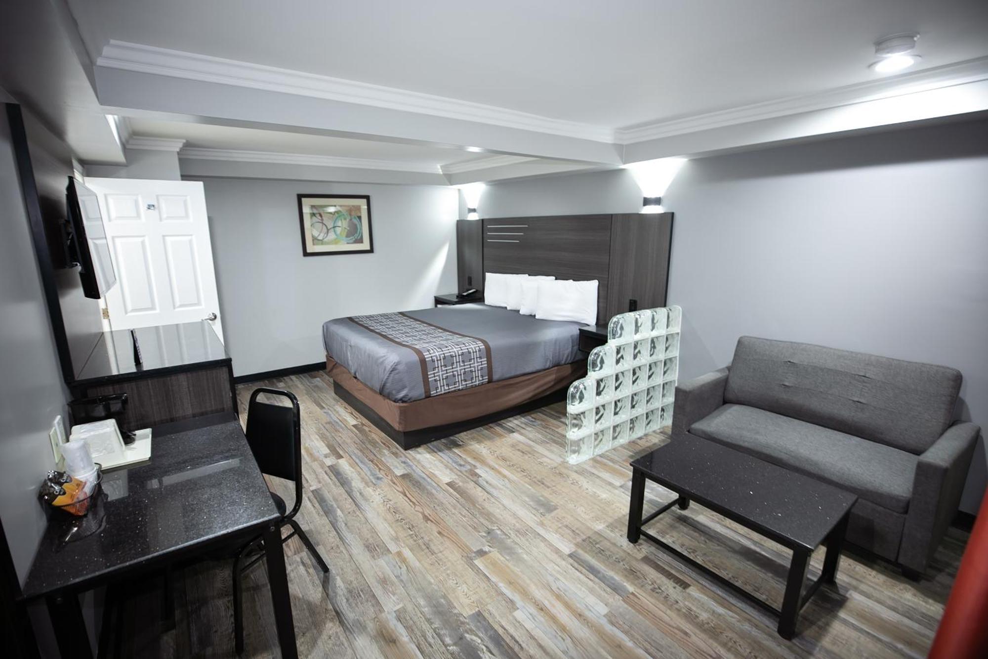Rodeway Inn & Suites Bellflower Exteriör bild