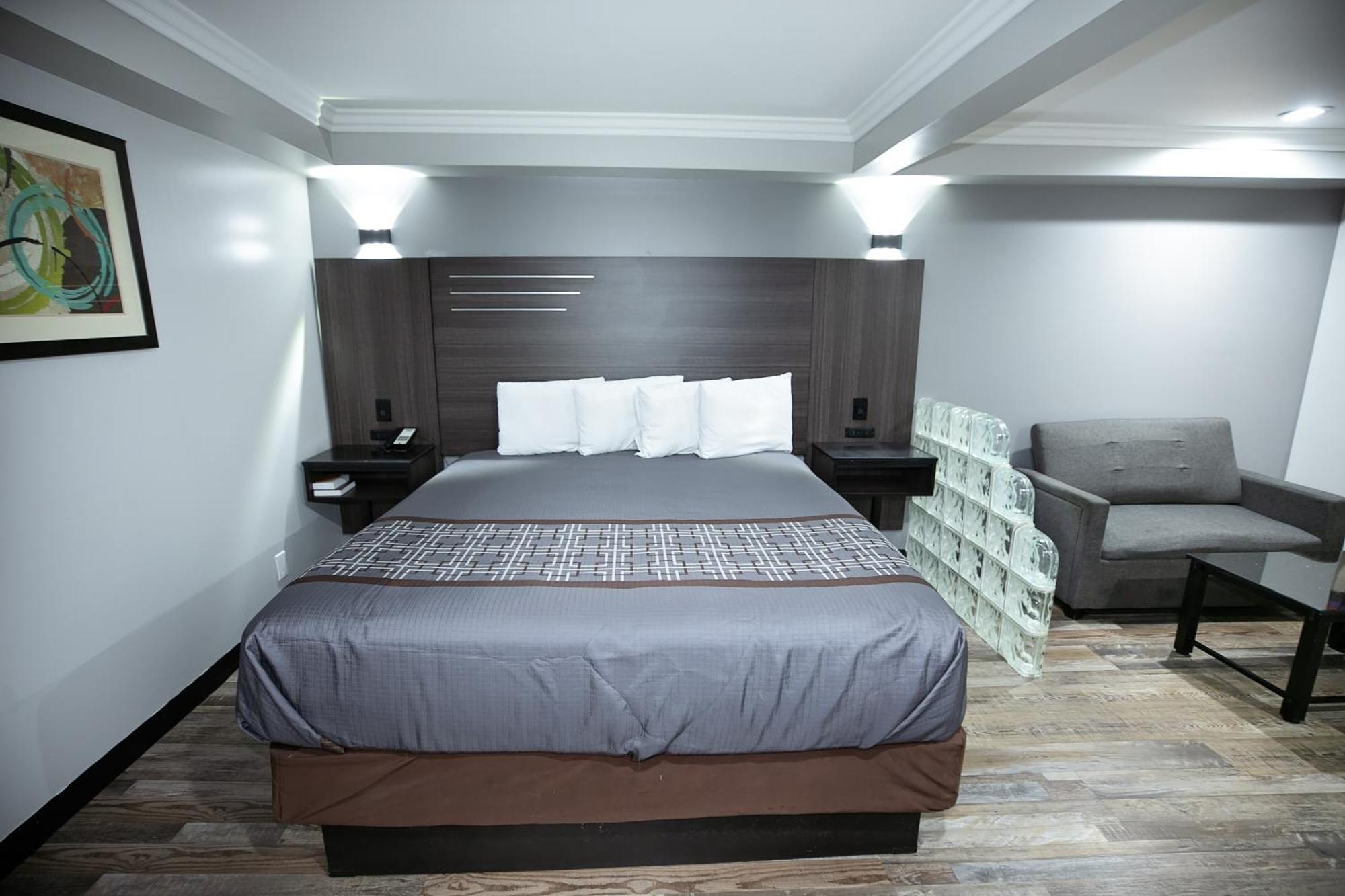 Rodeway Inn & Suites Bellflower Exteriör bild